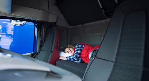 Consejos para prevenir las enfermedades profesionales que sufren los camioneros .