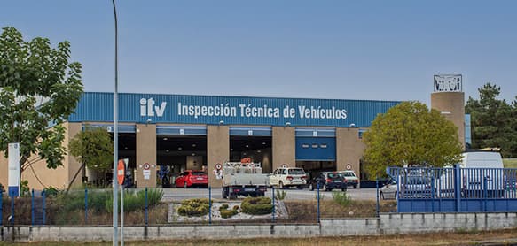Inspección técnica en remolques y semirremolques