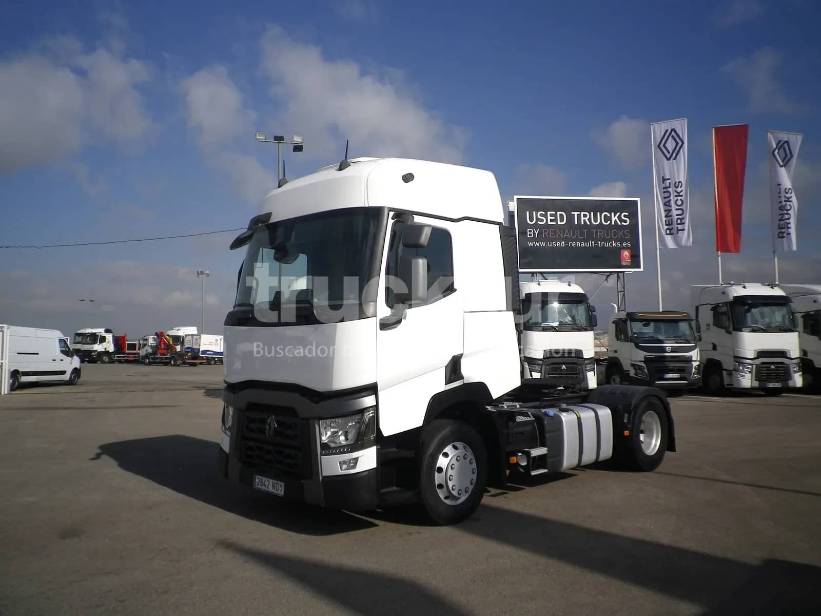 RENAULT T440 SLEEPER CAB ADR