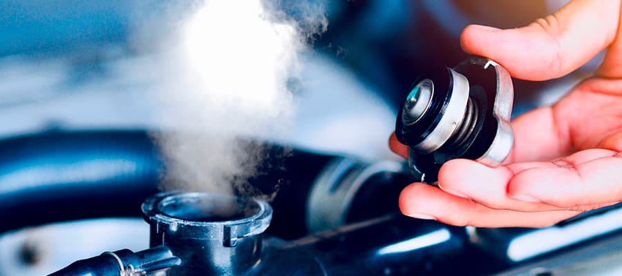 Qué hacer si se sobrecaliente el motor de tu camión