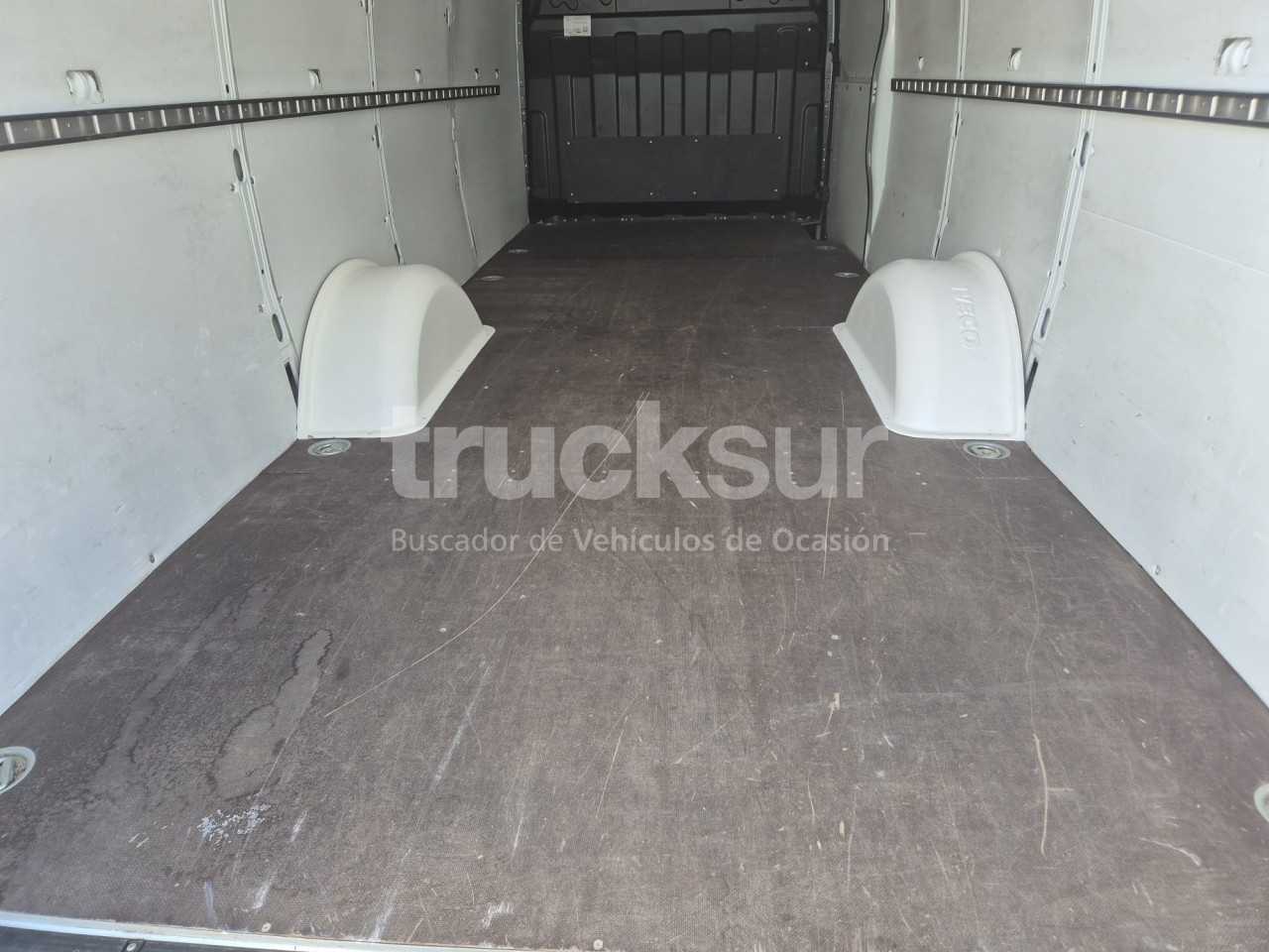 iveco-daily-35s16-f-16m3-1