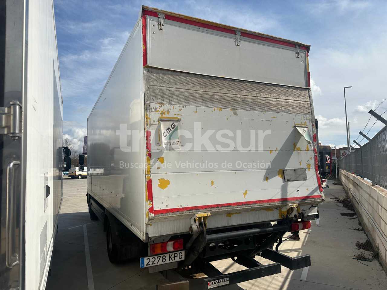 mercedes-atego