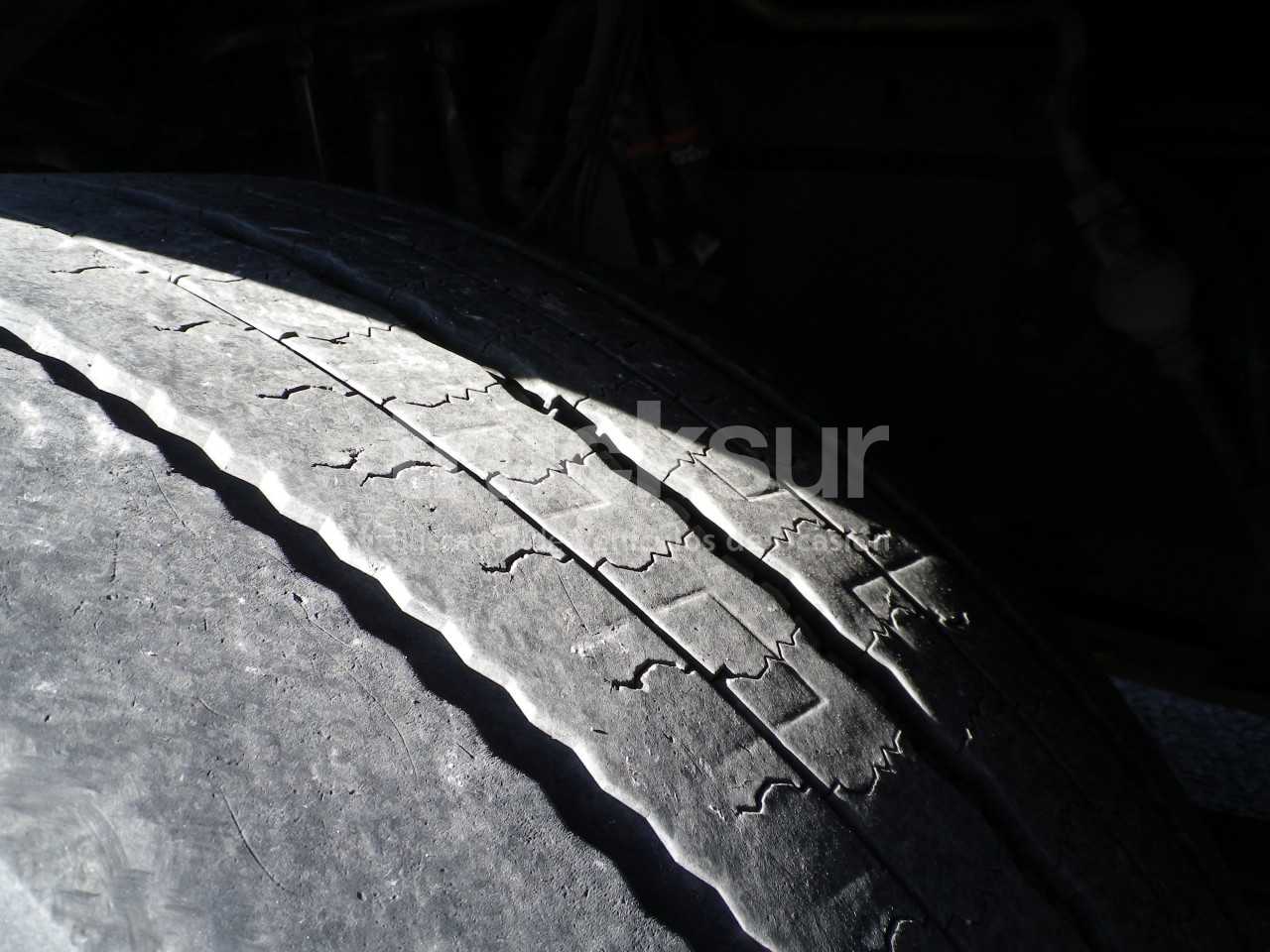 renault-t520-high-sleeper-cab-adr-4