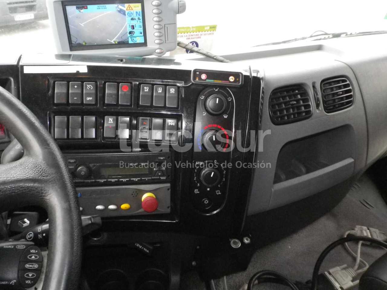 renault-d320-26-basurero