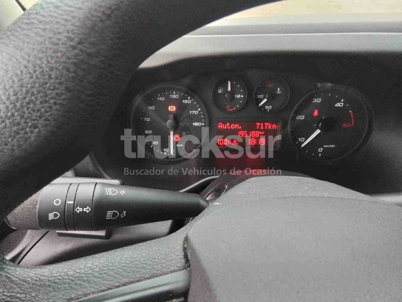 iveco-35s14-frc-x-2