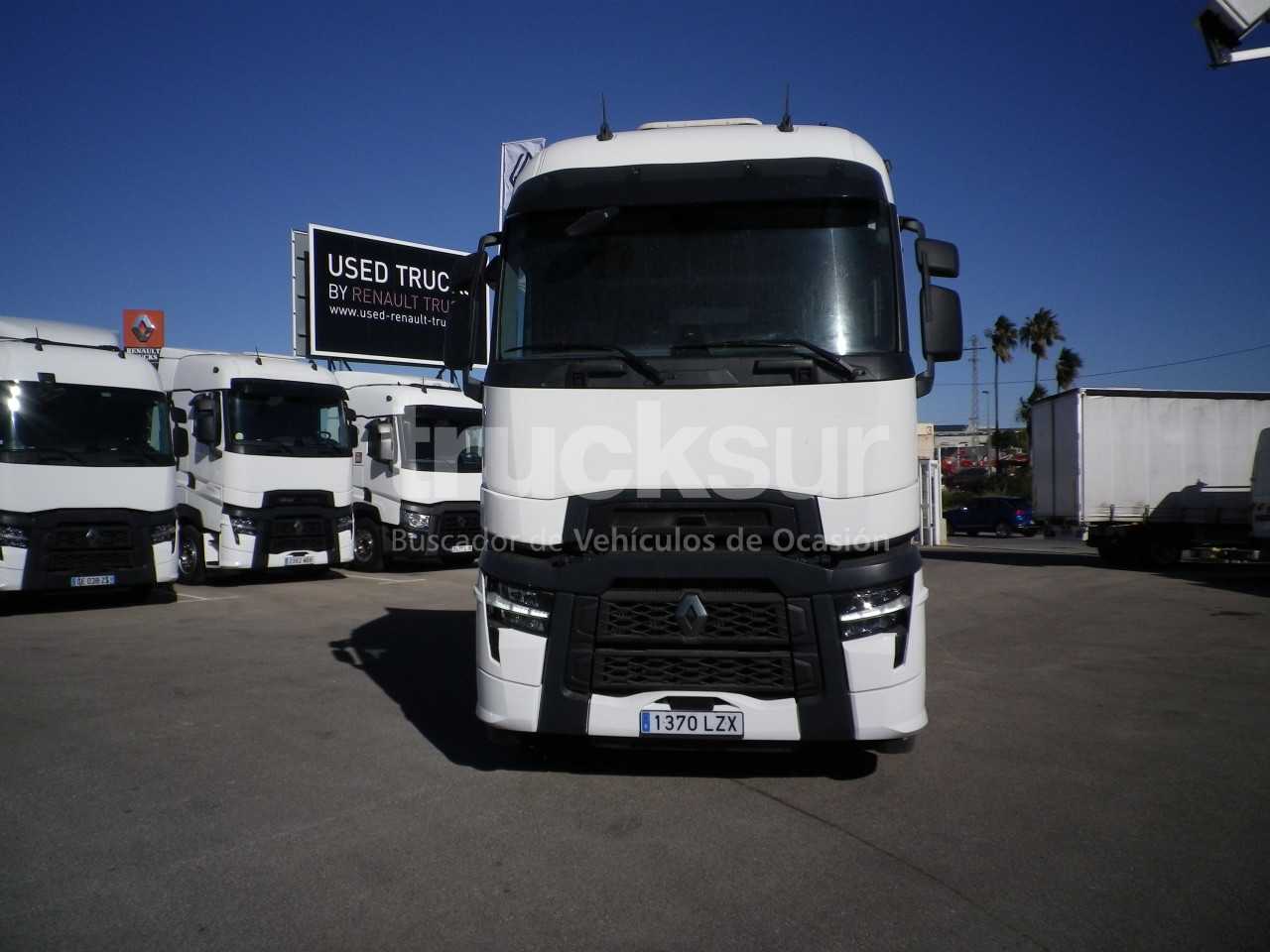 renault-t520-high-sleeper-cab-adr-5