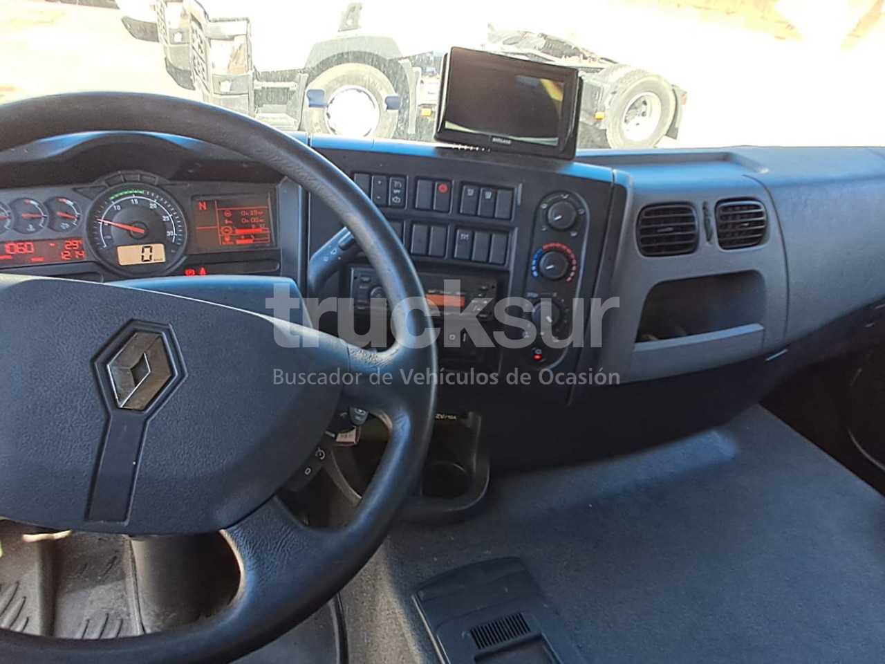 renault-d320-18-9