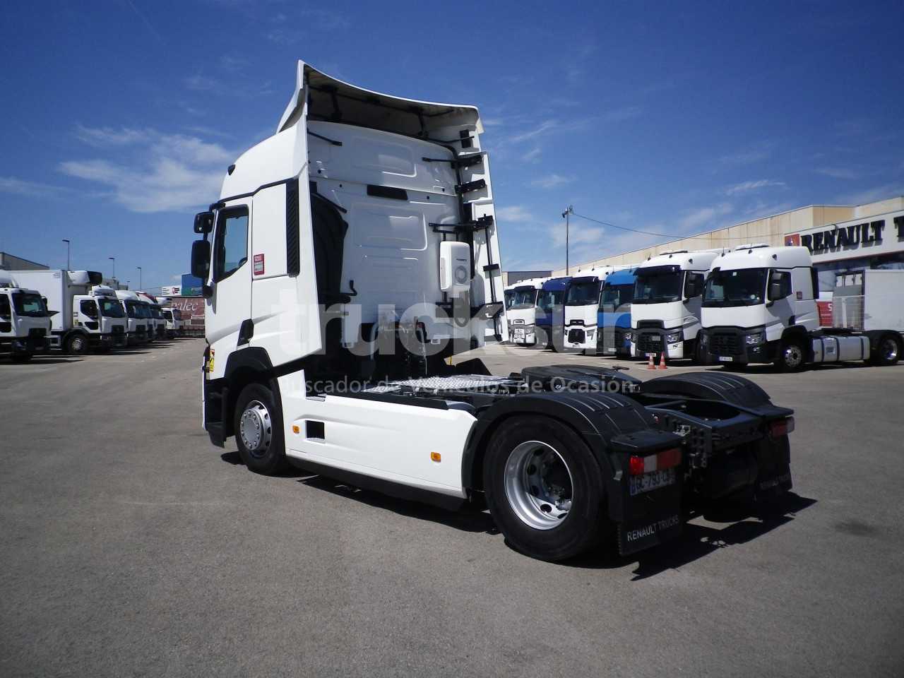 renault-t480-sleeper-cab-22