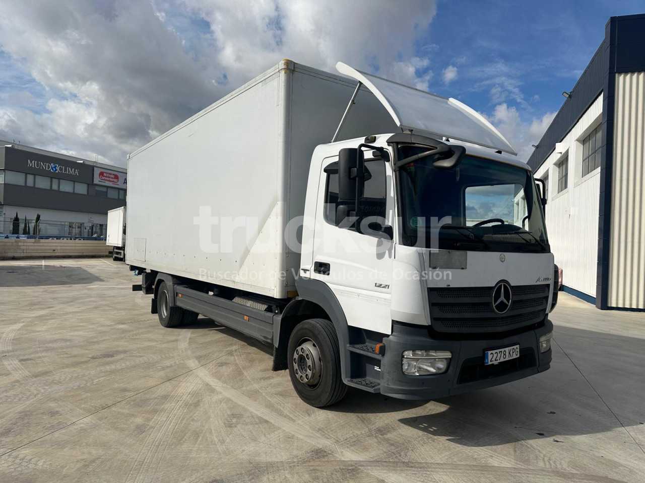 mercedes-atego
