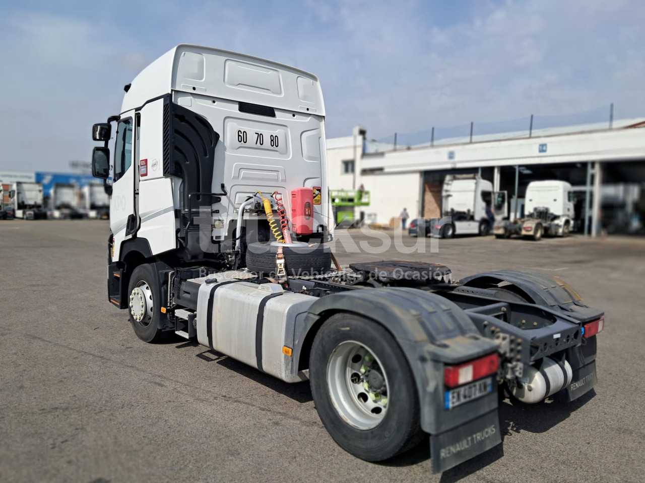 renault-t460-18-sleeper-cab