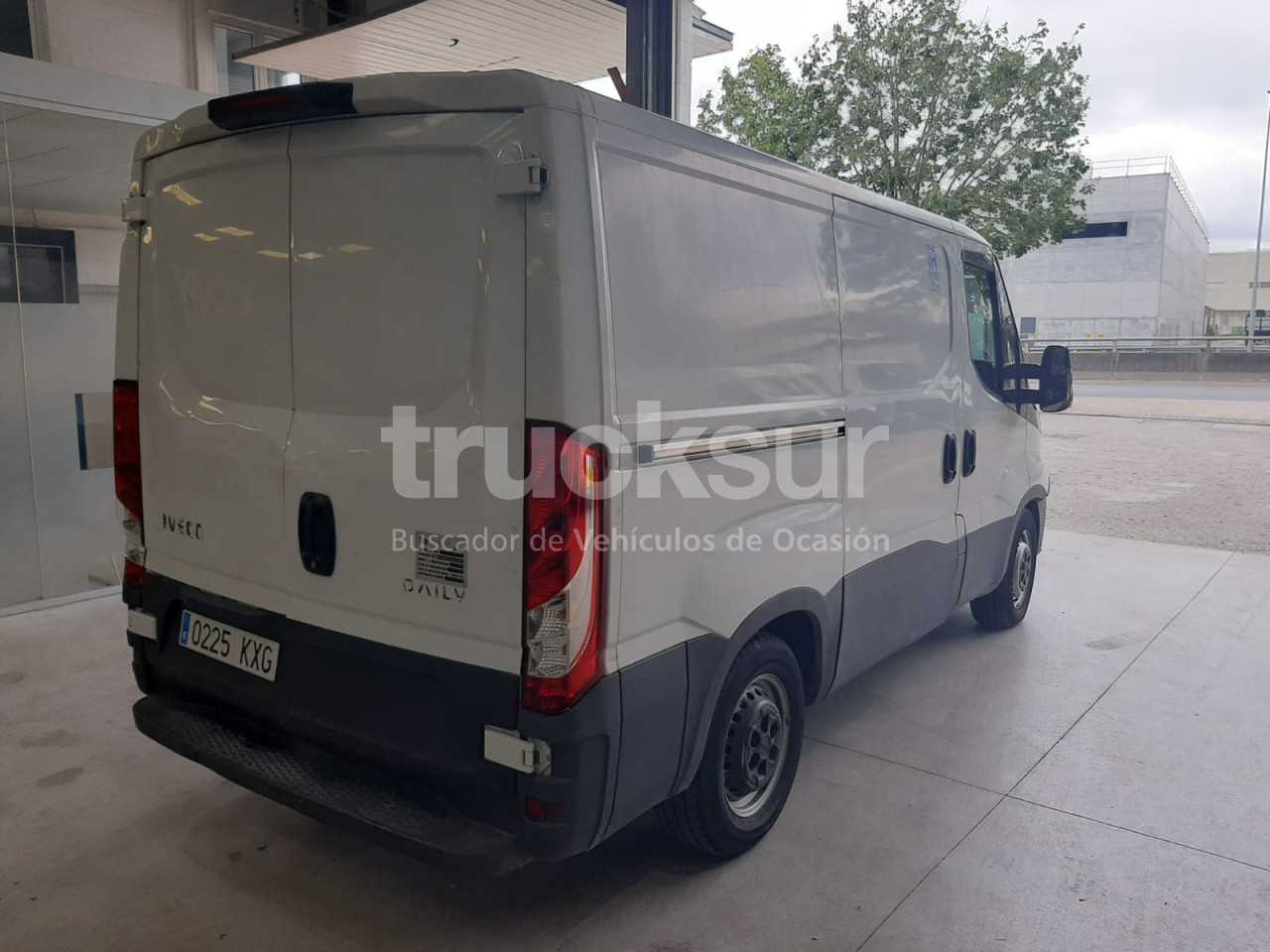 iveco-daily-35s12-9