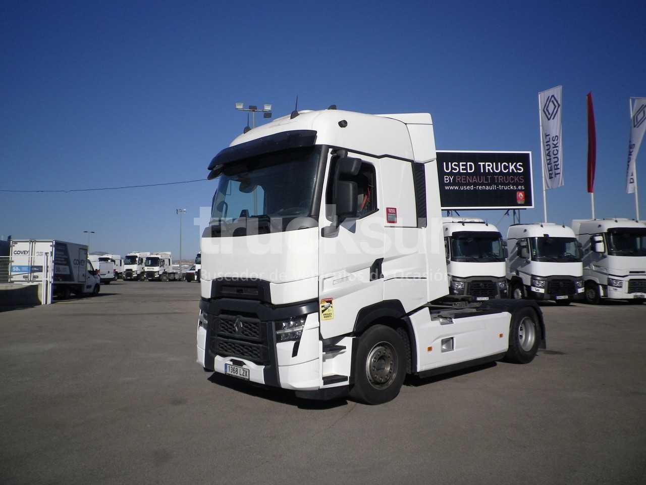 renault-t520-high-sleeper-cab-adr-4
