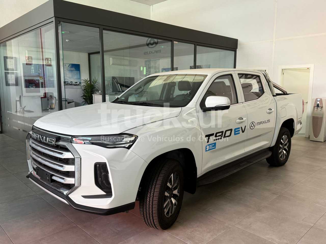 maxus-t90-ev-pick-up-1