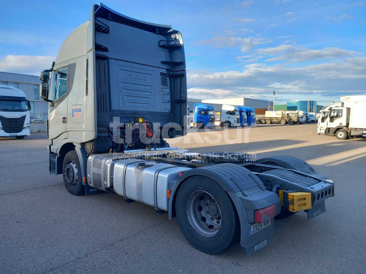 iveco-stralis-as440s46tp