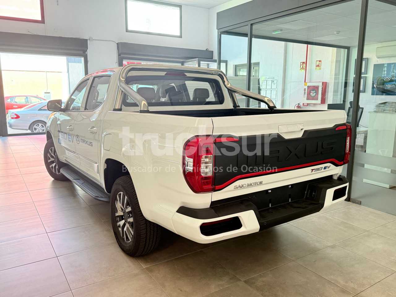 maxus-t90-ev-pick-up-1