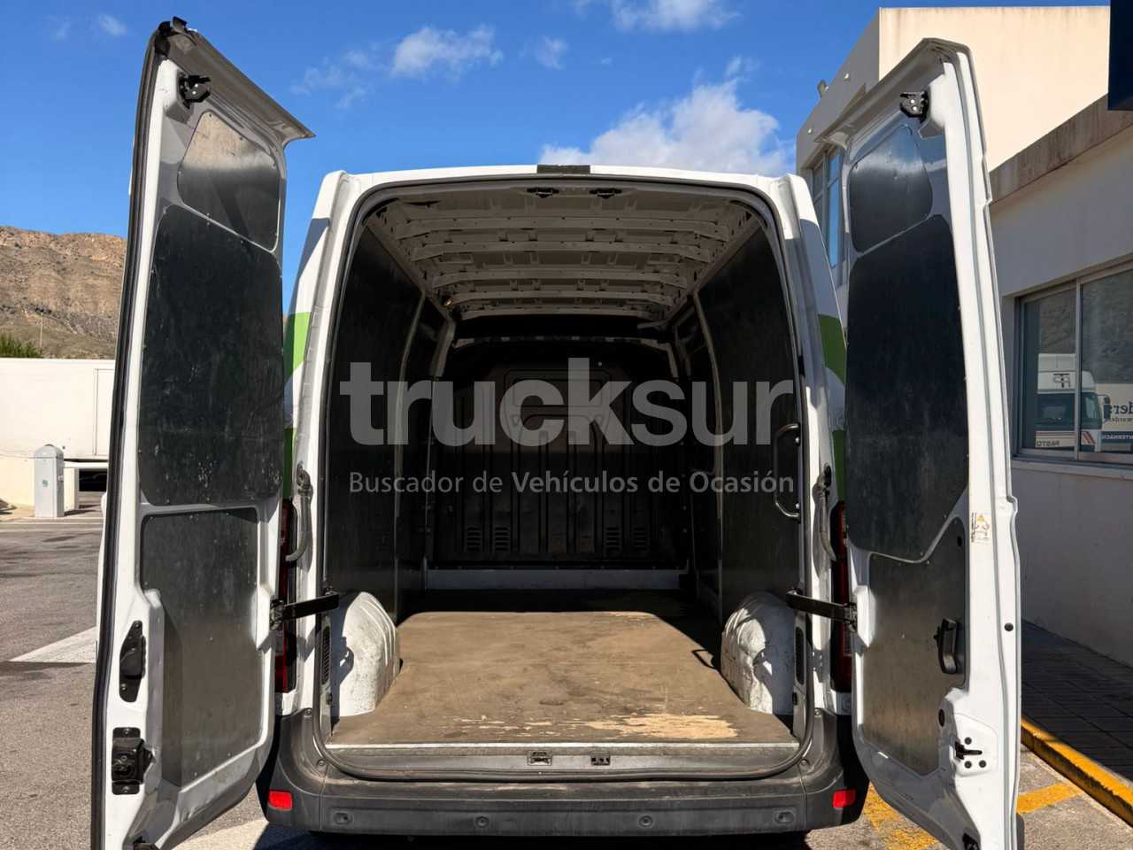 renault-master-150-35-8