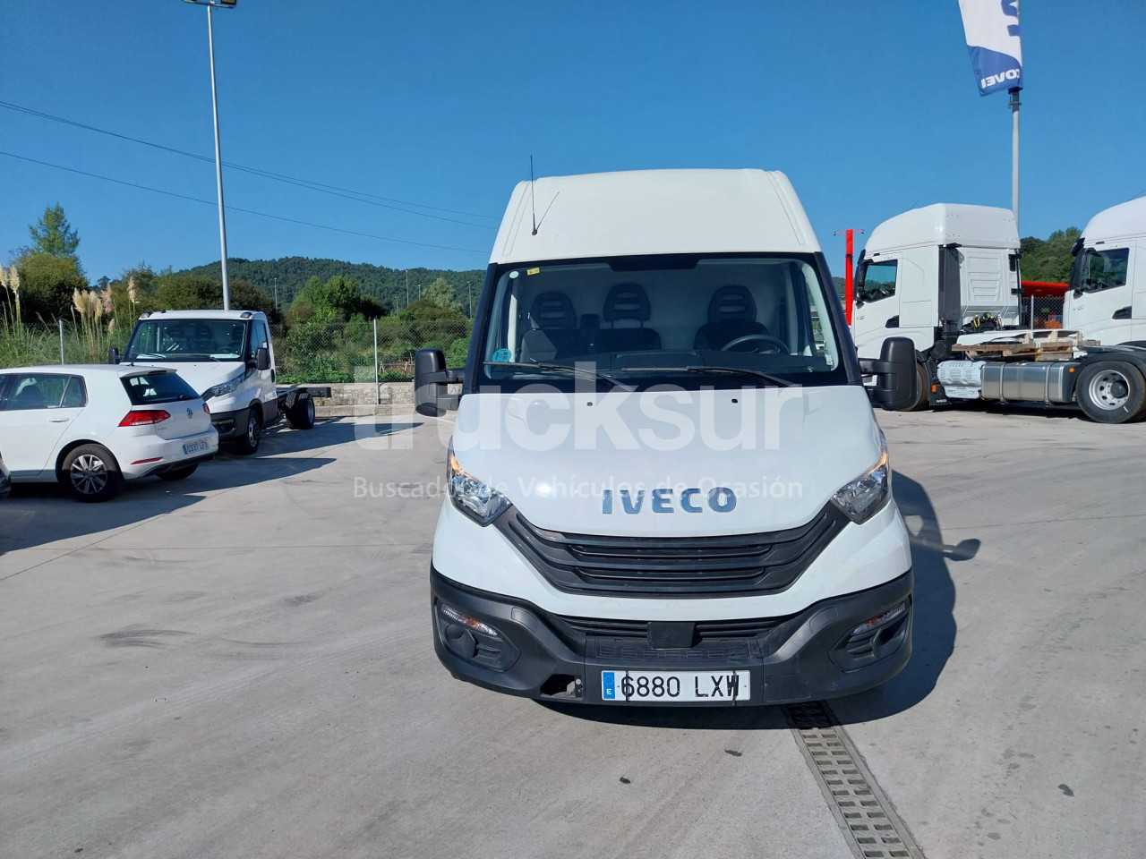 iveco-35s16-f-12m3-1