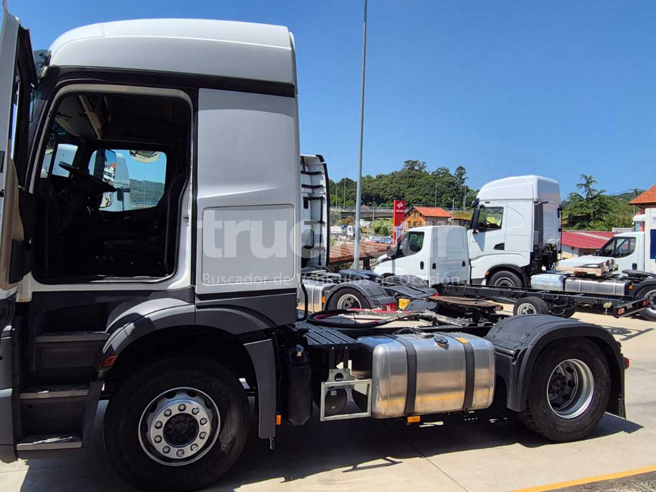 mercedes-actros-1848f