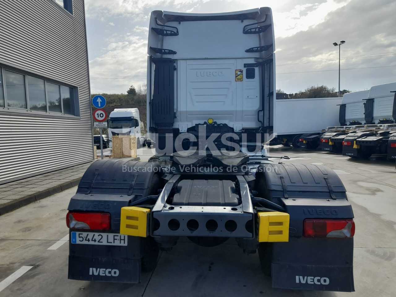 iveco-as440s51t-p-3