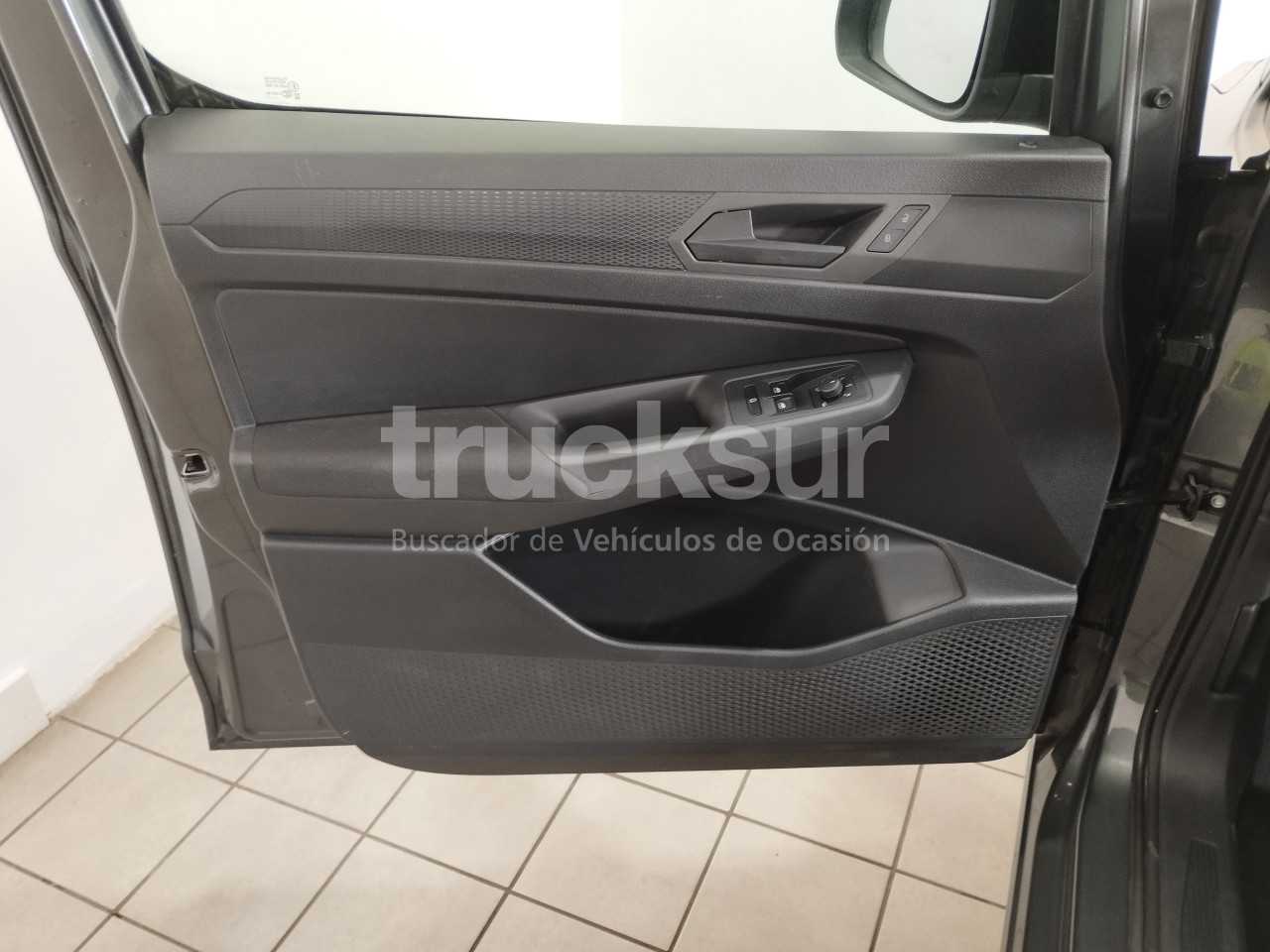 volkswagen-volkswagen-caddy-maxi-2-0tdi-origin-102-1