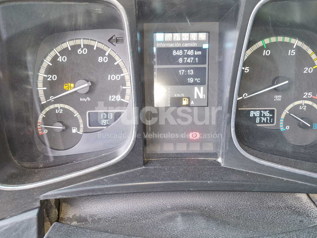 mercedes-actros-1846ls