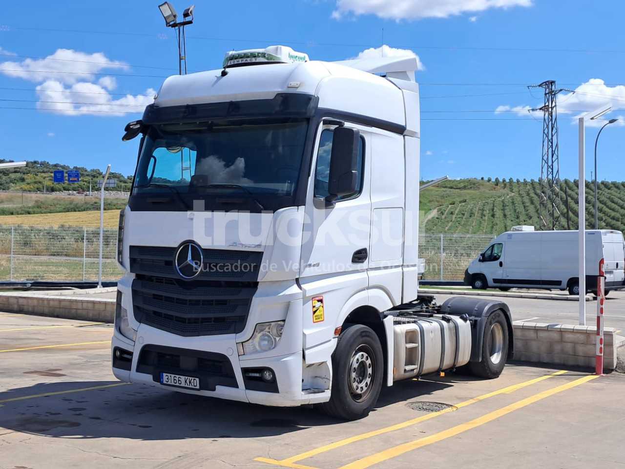 mercedes-actros-1848