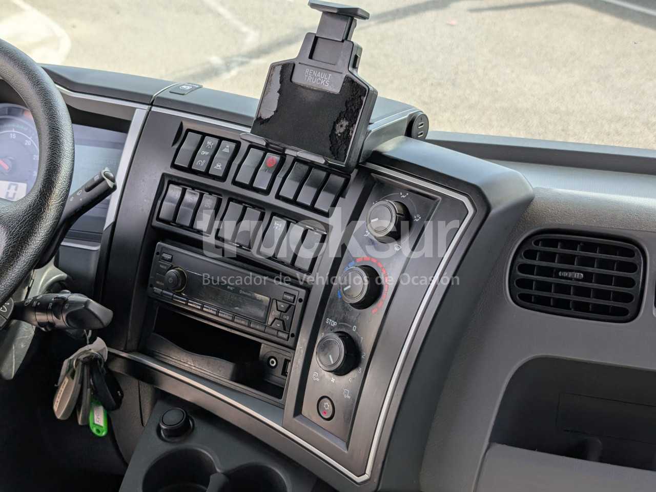 renault-d240-12