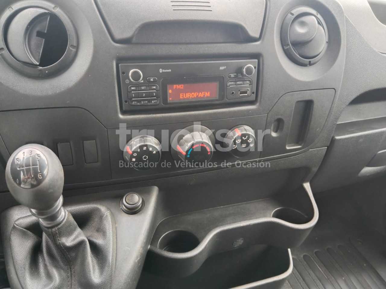 renault-master-130-35-76