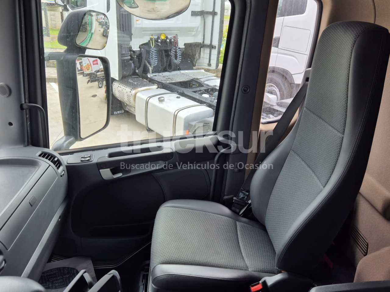 renault-d320-26-1