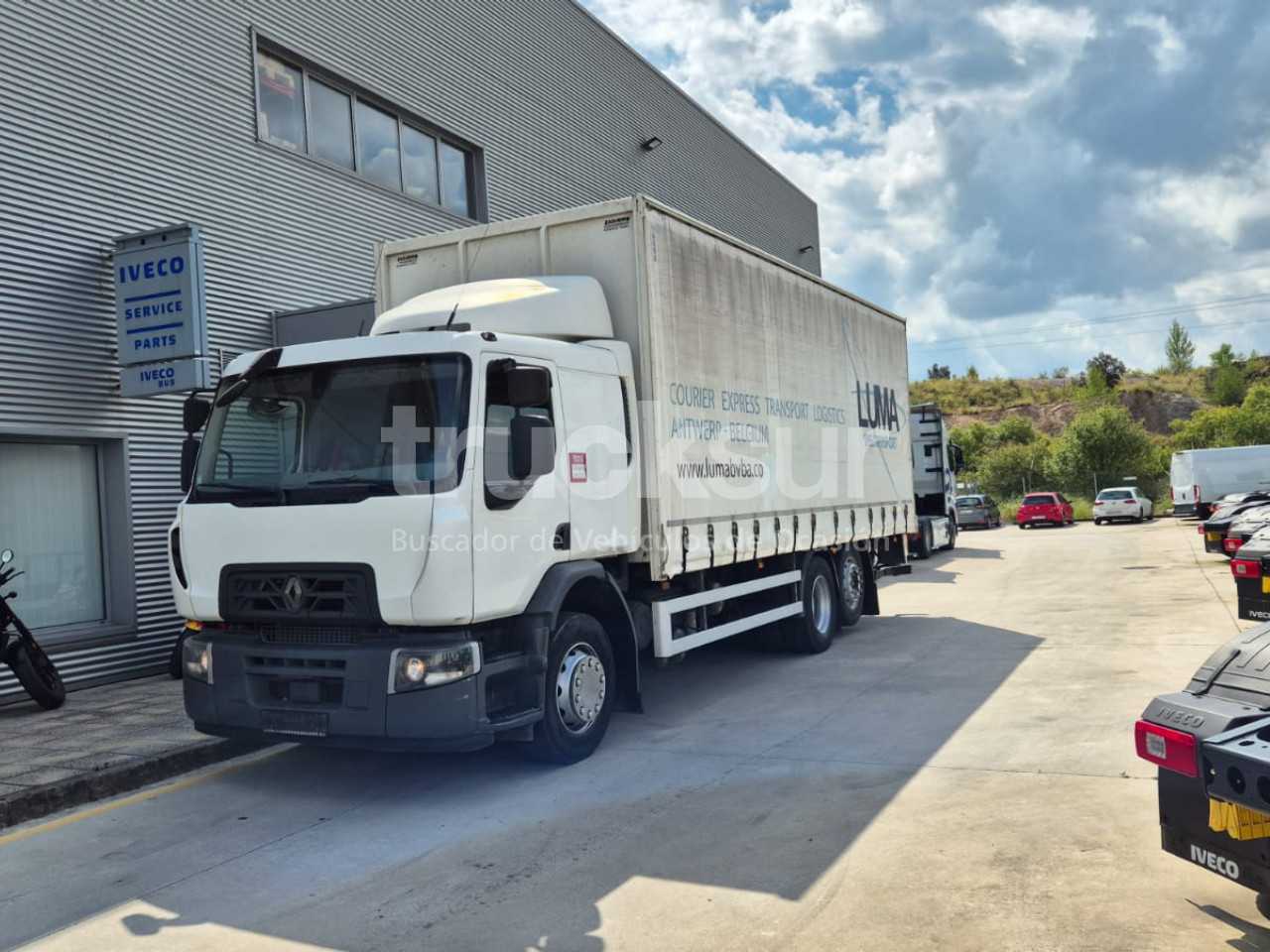 renault-d320-26