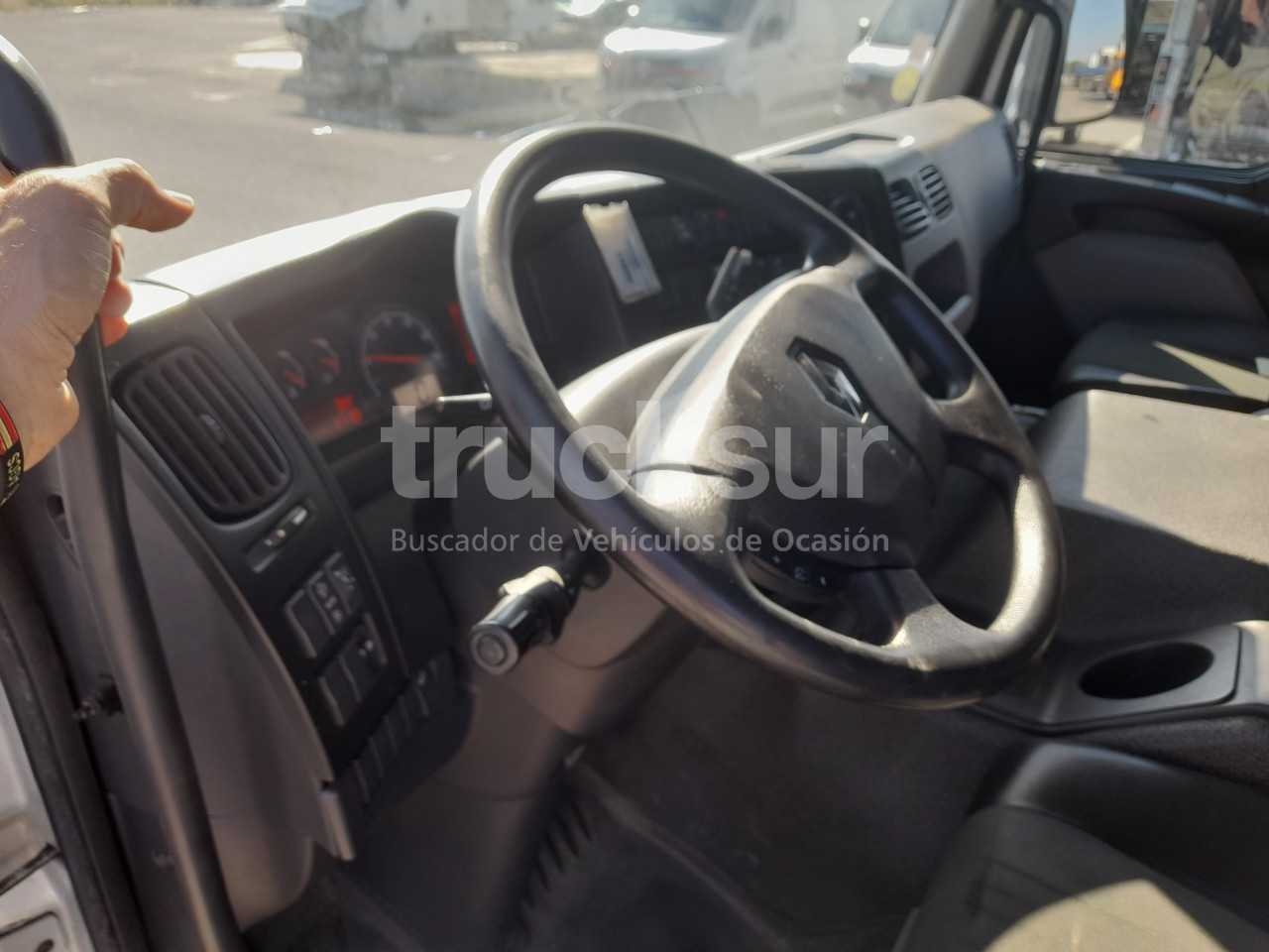 renault-d320-26-2