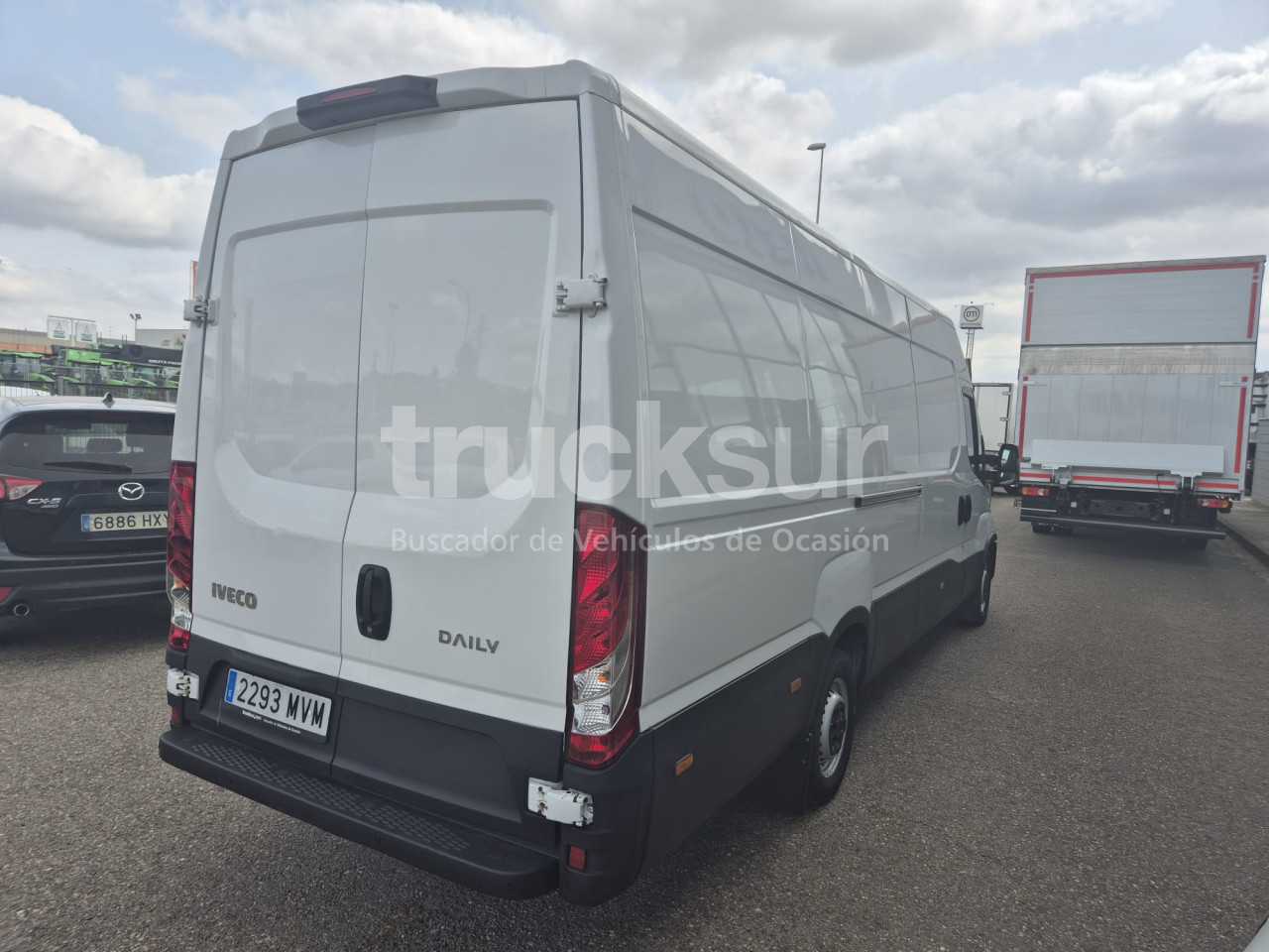 iveco-daily-35s16-f-16m3-1