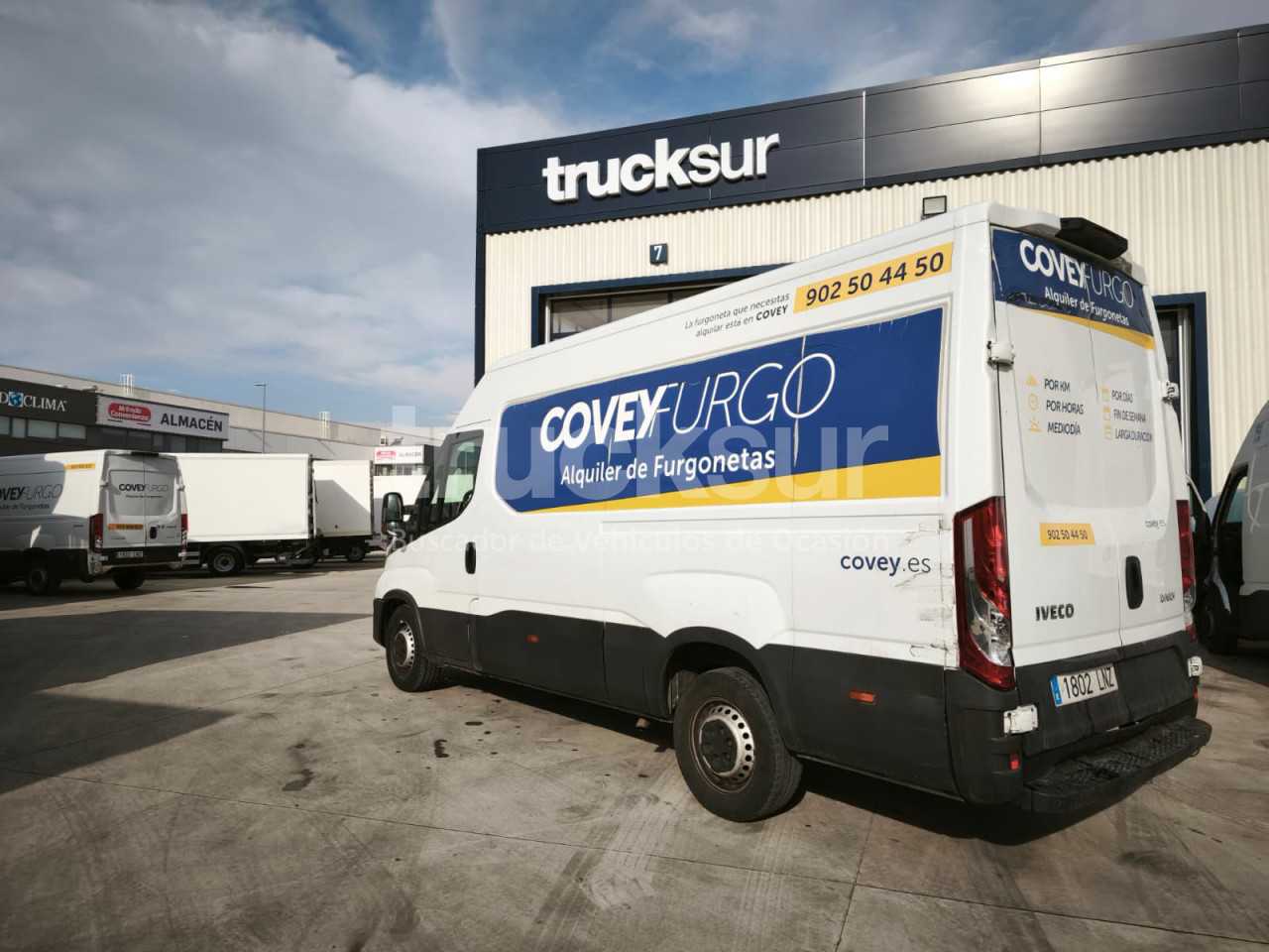 iveco-daily-35s14-12m3-3