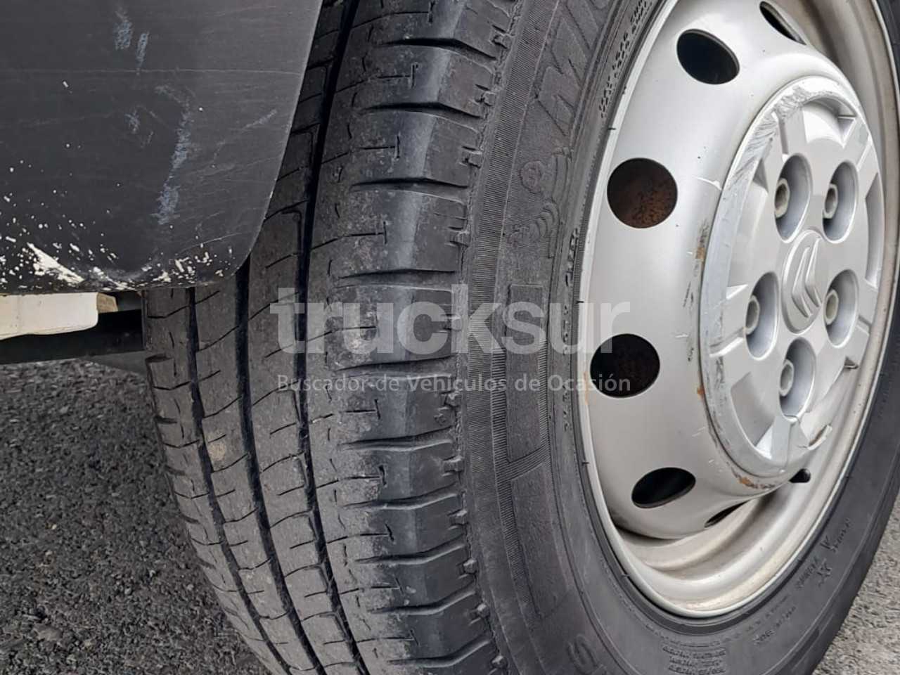 citroen-120-35-l3h2-12m3-47