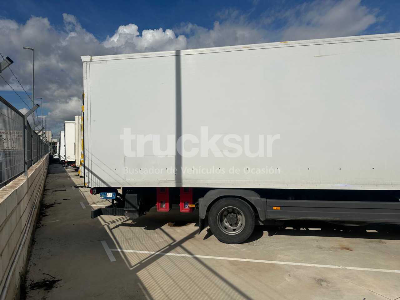 mercedes-atego