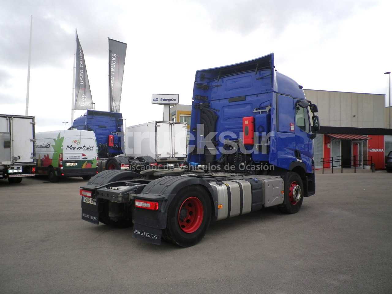 renault-t520sleeper-cab