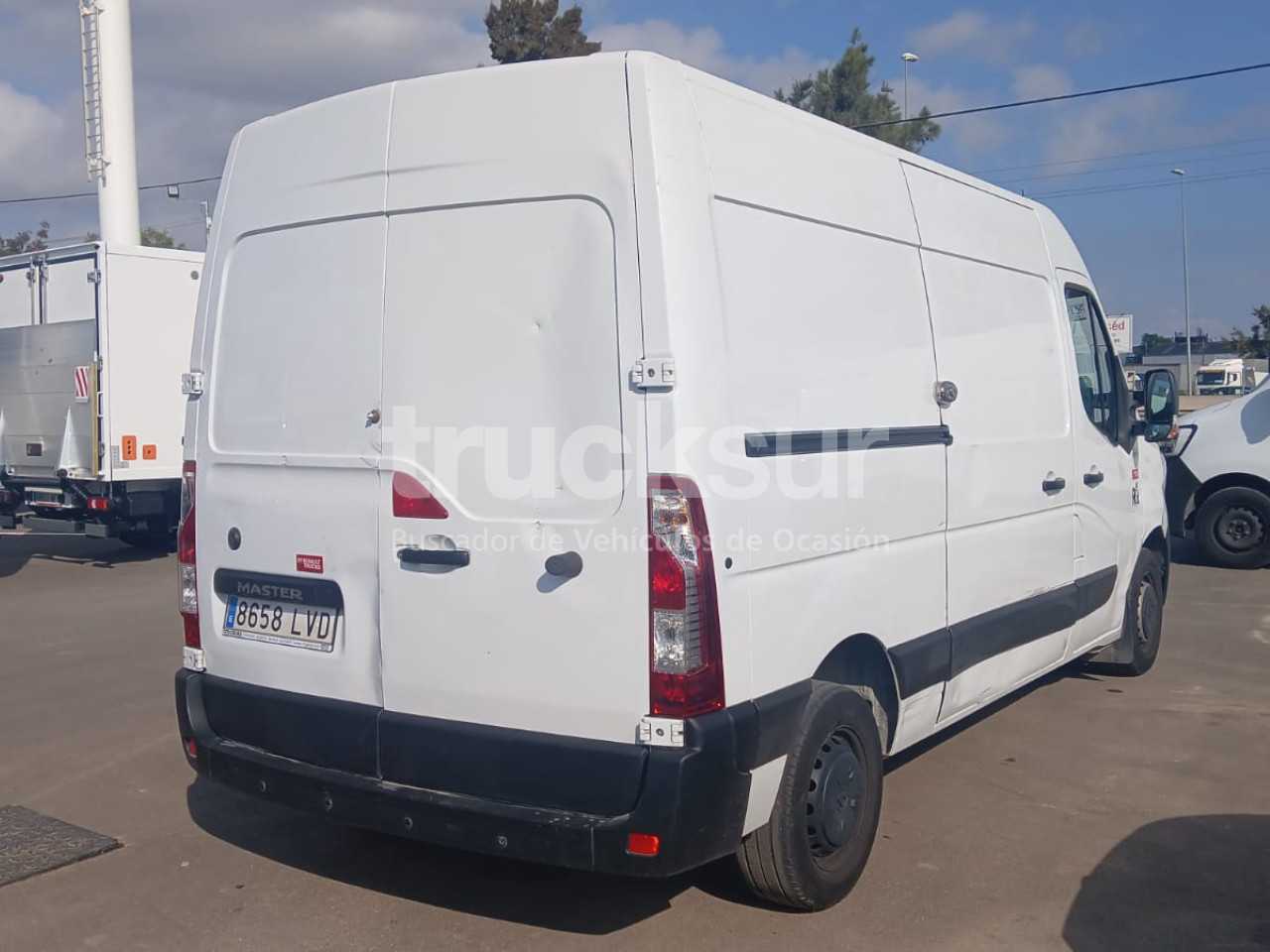 renault-master-l2h2-1