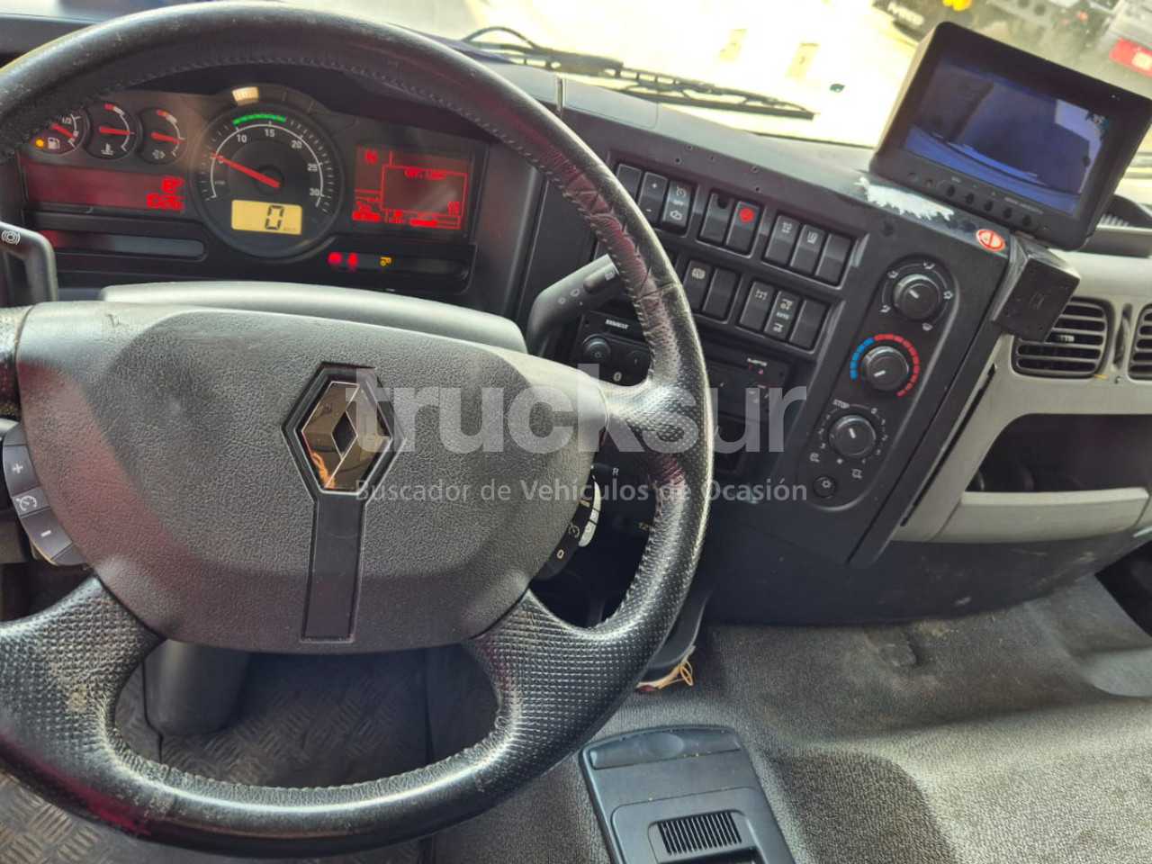 renault-d320-26
