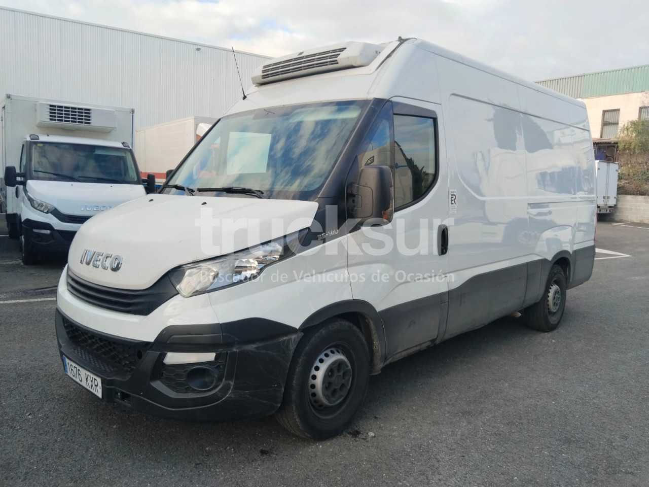 iveco-35s14-frc-x-6