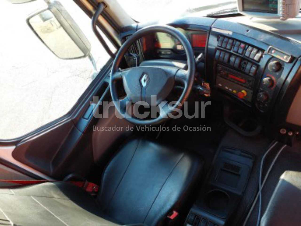 renault-d320-26-basurero