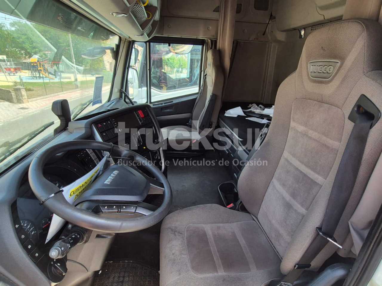 iveco-stralis-as440s40t-p-lng-1