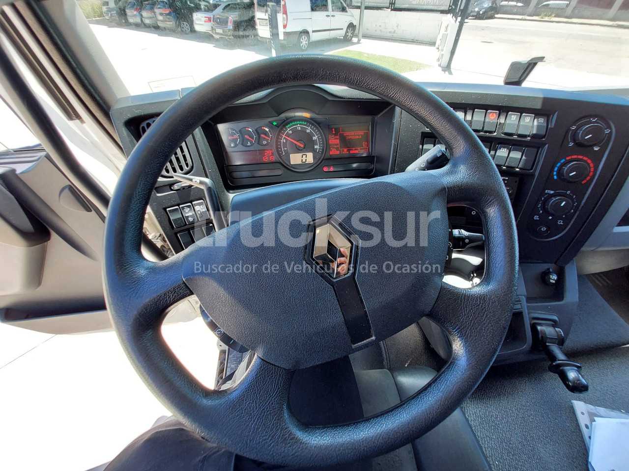 renault-d13-240