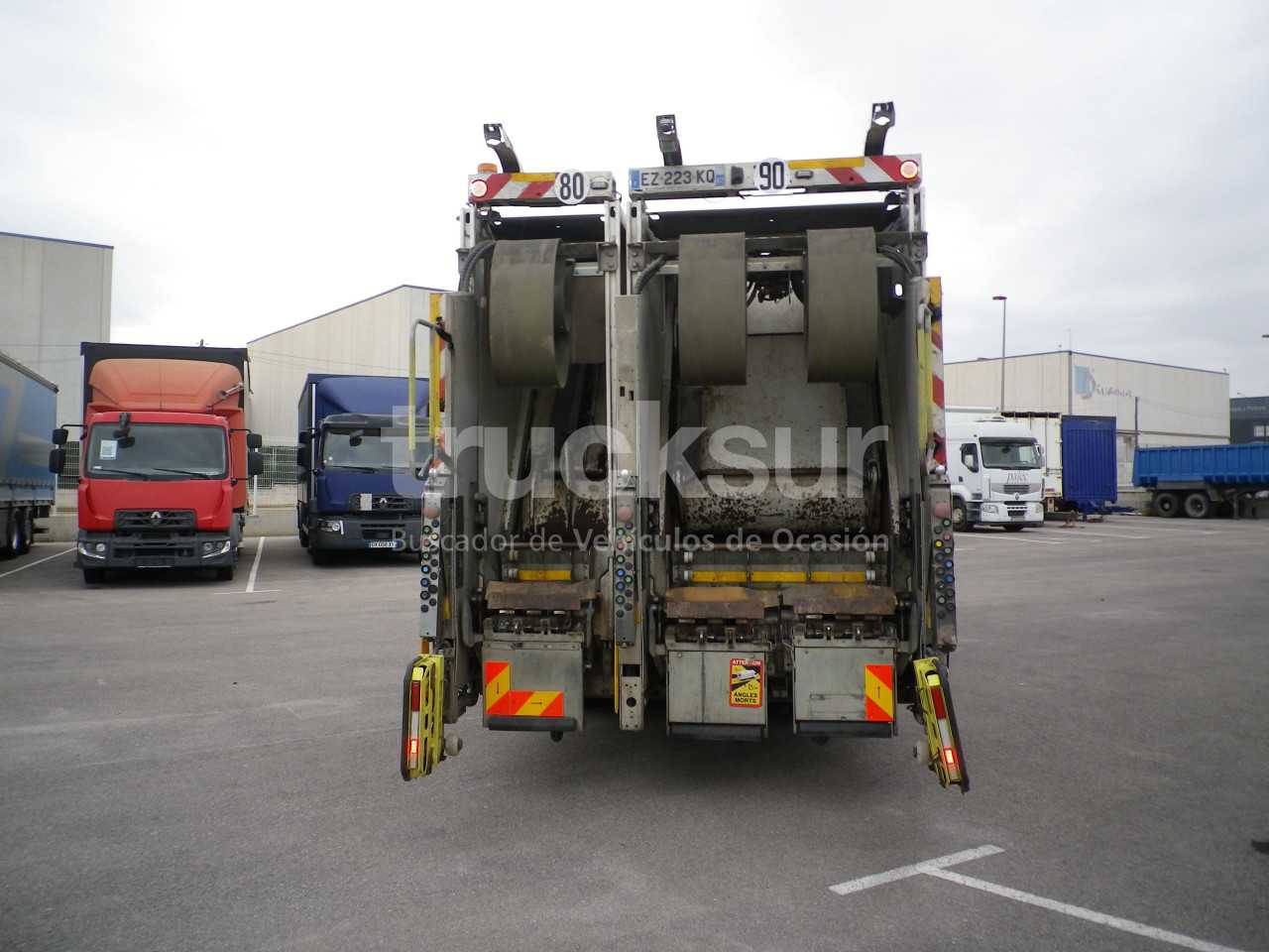 renault-d320-26-basurero