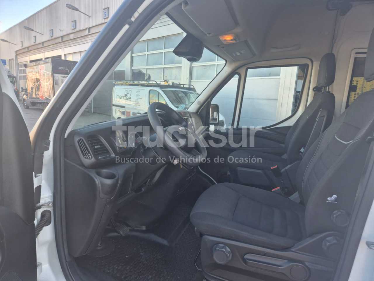 iveco-35s16-camper-2