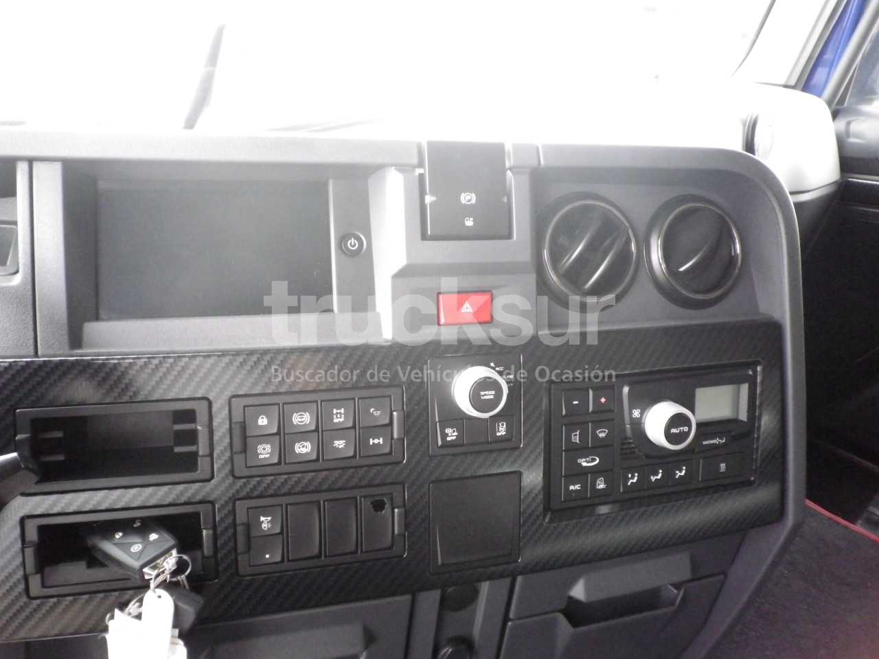 renault-t520sleeper-cab