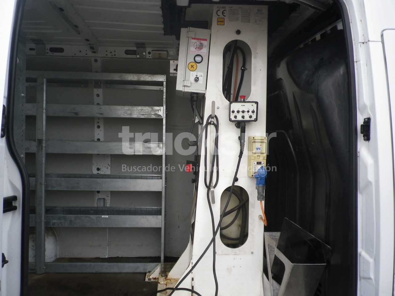 renault-master-130-35-cesta