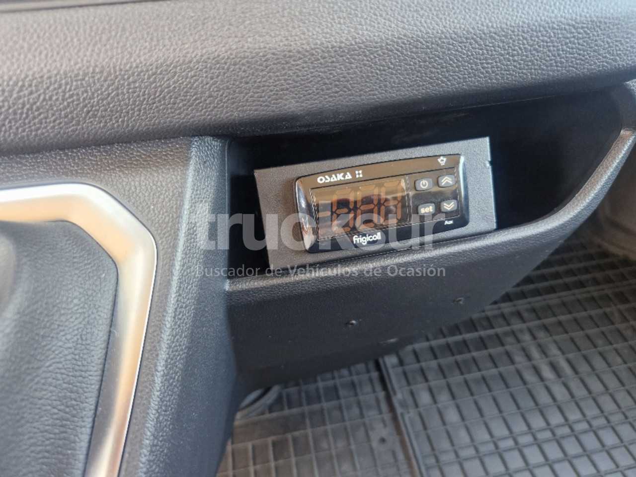 renault-trafic-exclusive-vane