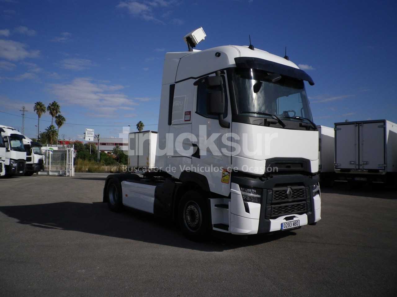 renault-t520-high-sleeper-cab-adr-1