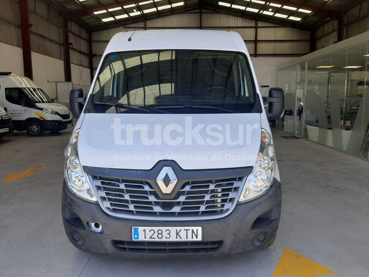 renault-master-130-35-33