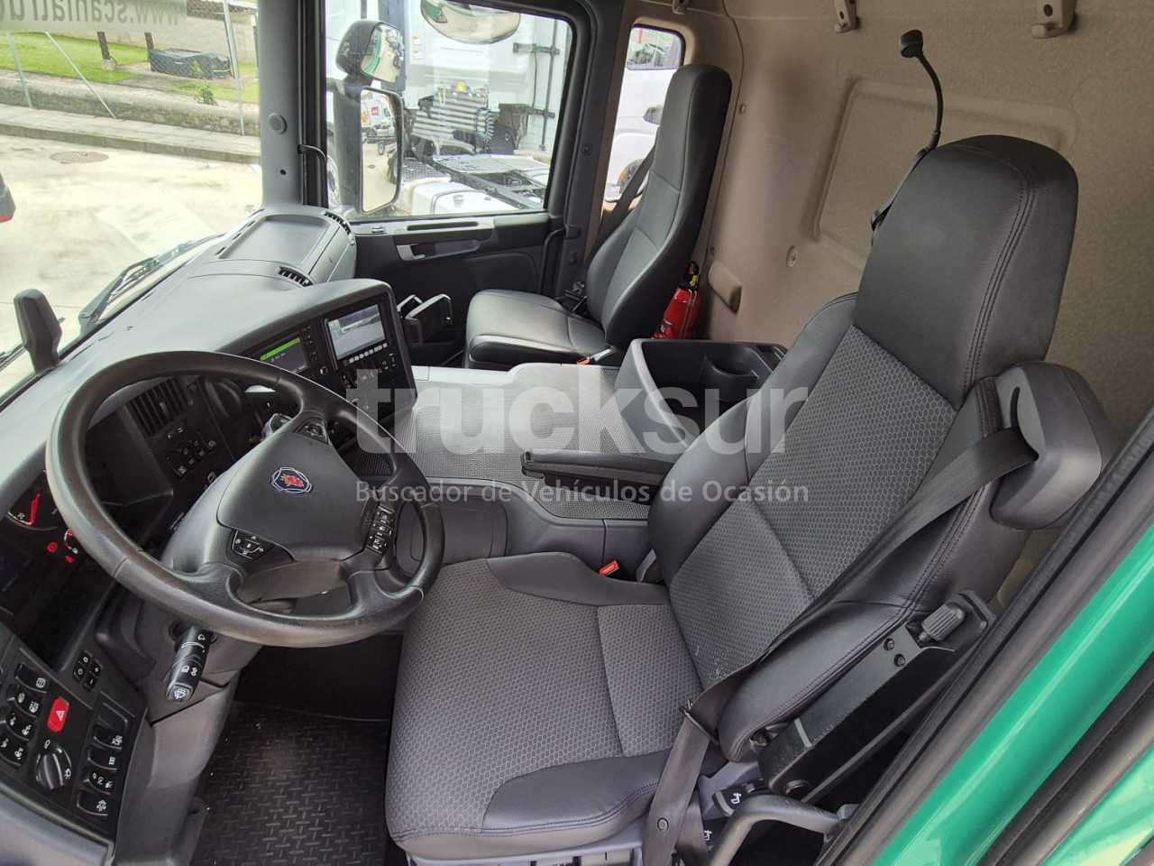 renault-d320-26-1